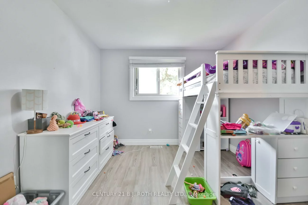 74, Baldwin, Allandale, Barrie