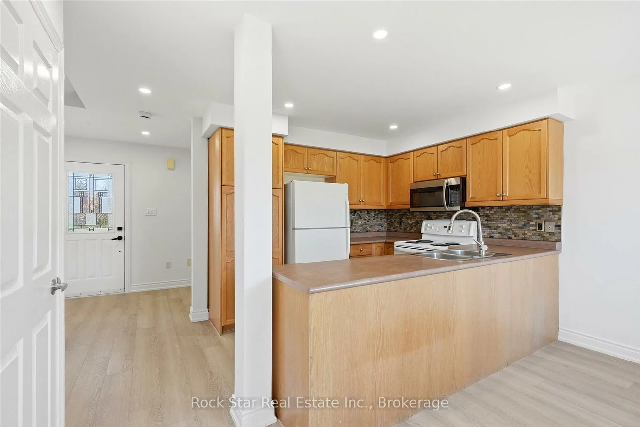20, Knupp, Edgehill Drive, Barrie