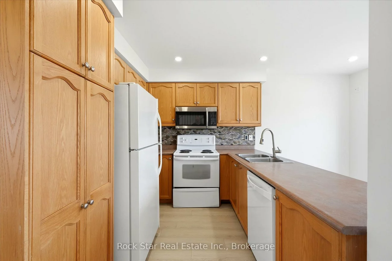 20, Knupp, Edgehill Drive, Barrie