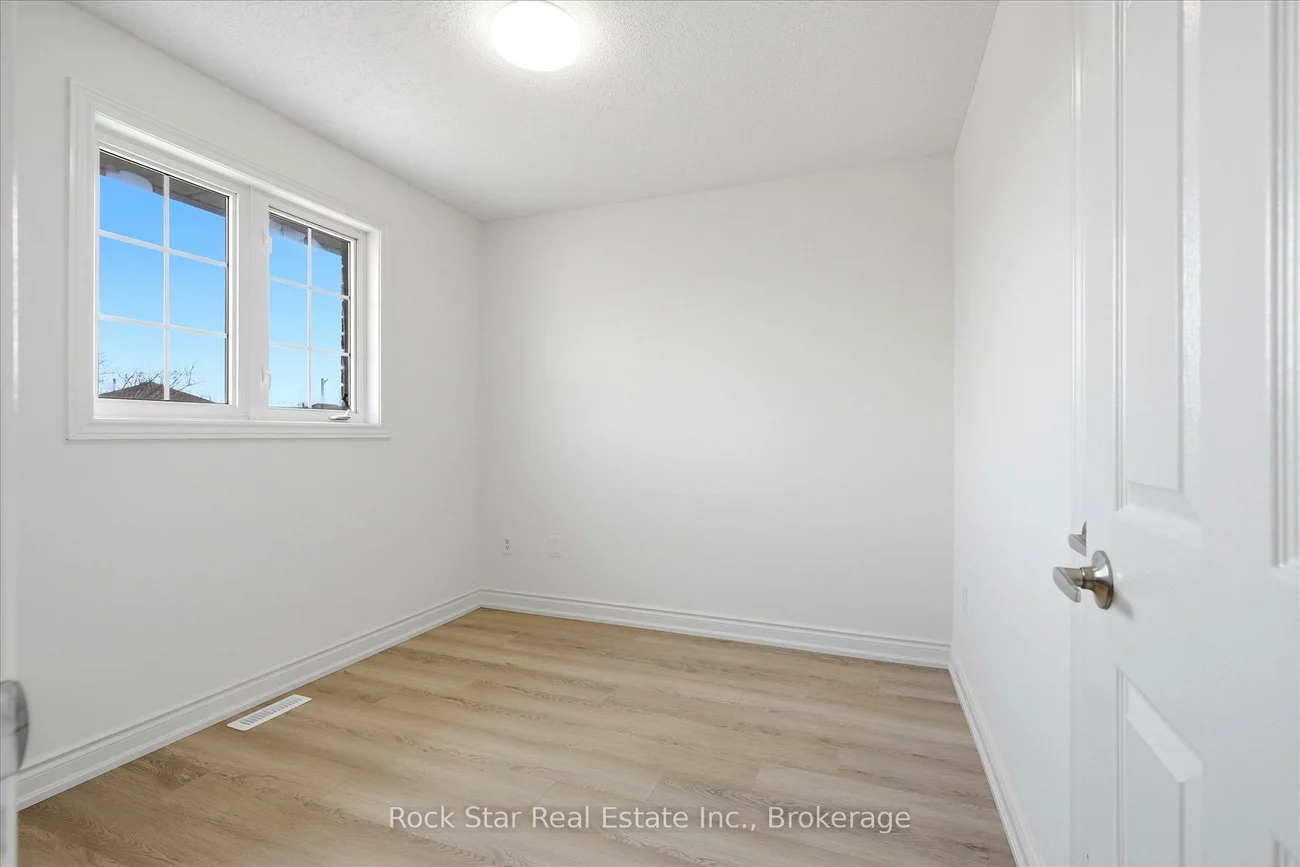 20, Knupp, Edgehill Drive, Barrie