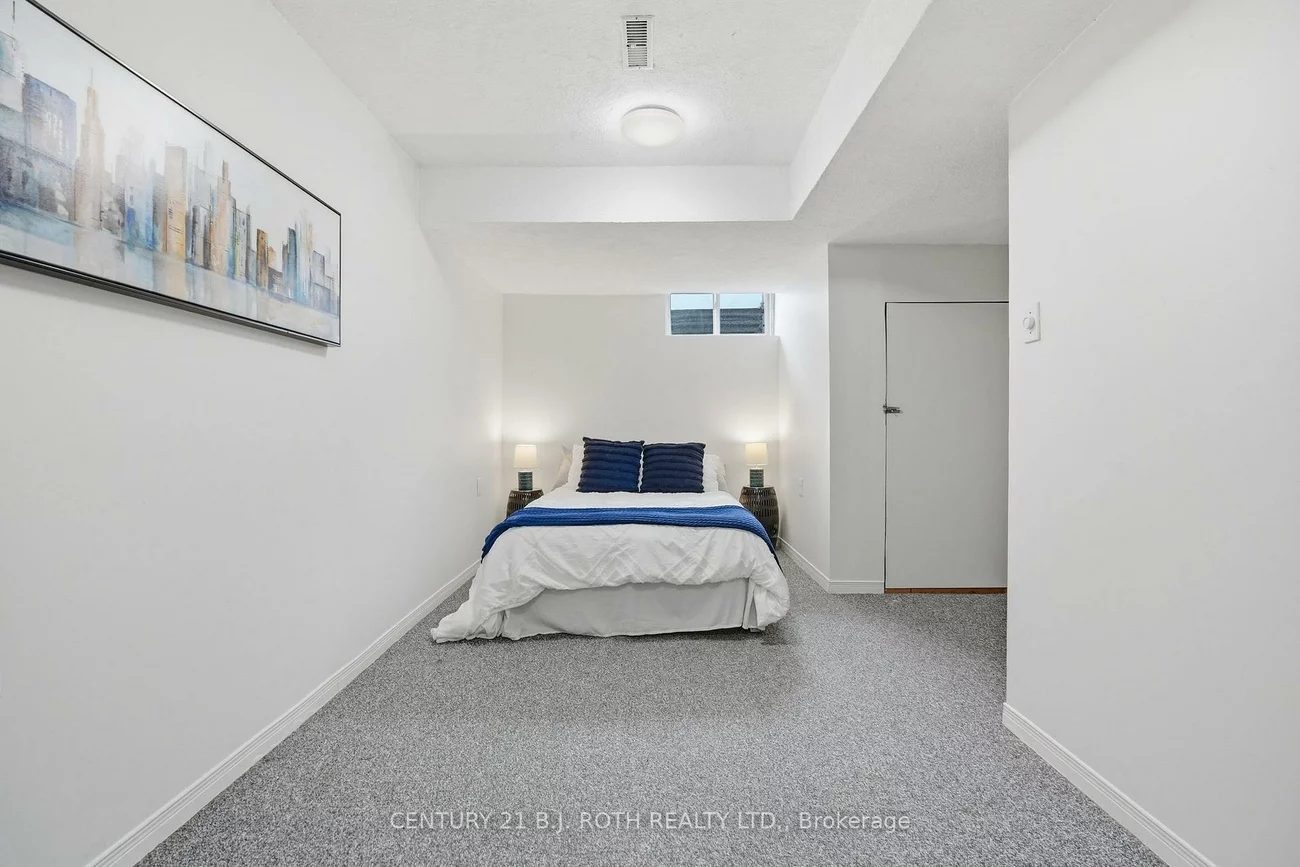 130, Athabaska, Holly, Barrie