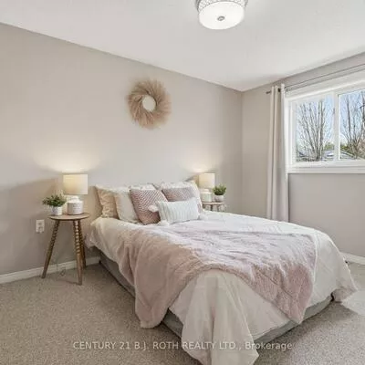 130, Athabaska, Holly, Barrie