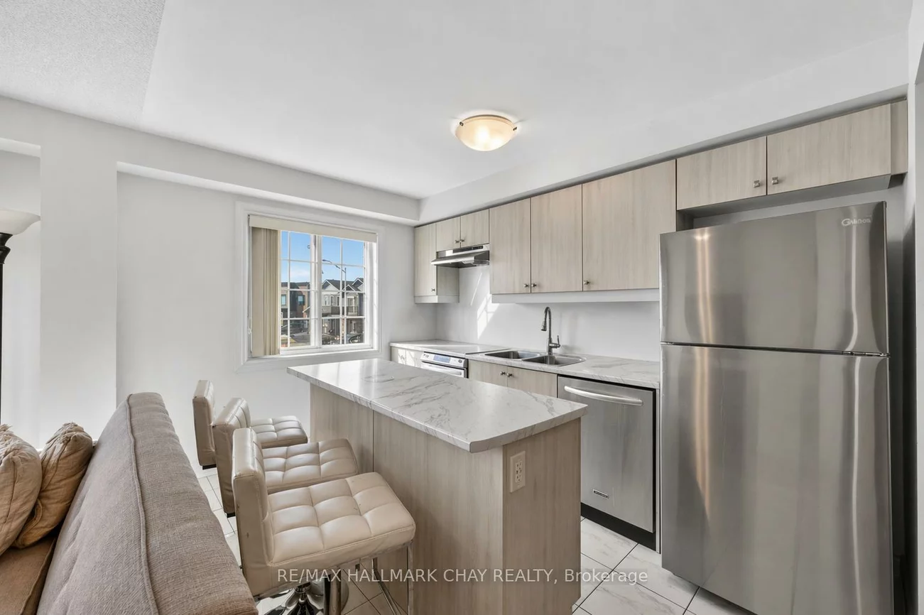 39, Kodiak, Rural Barrie Southwest, Barrie