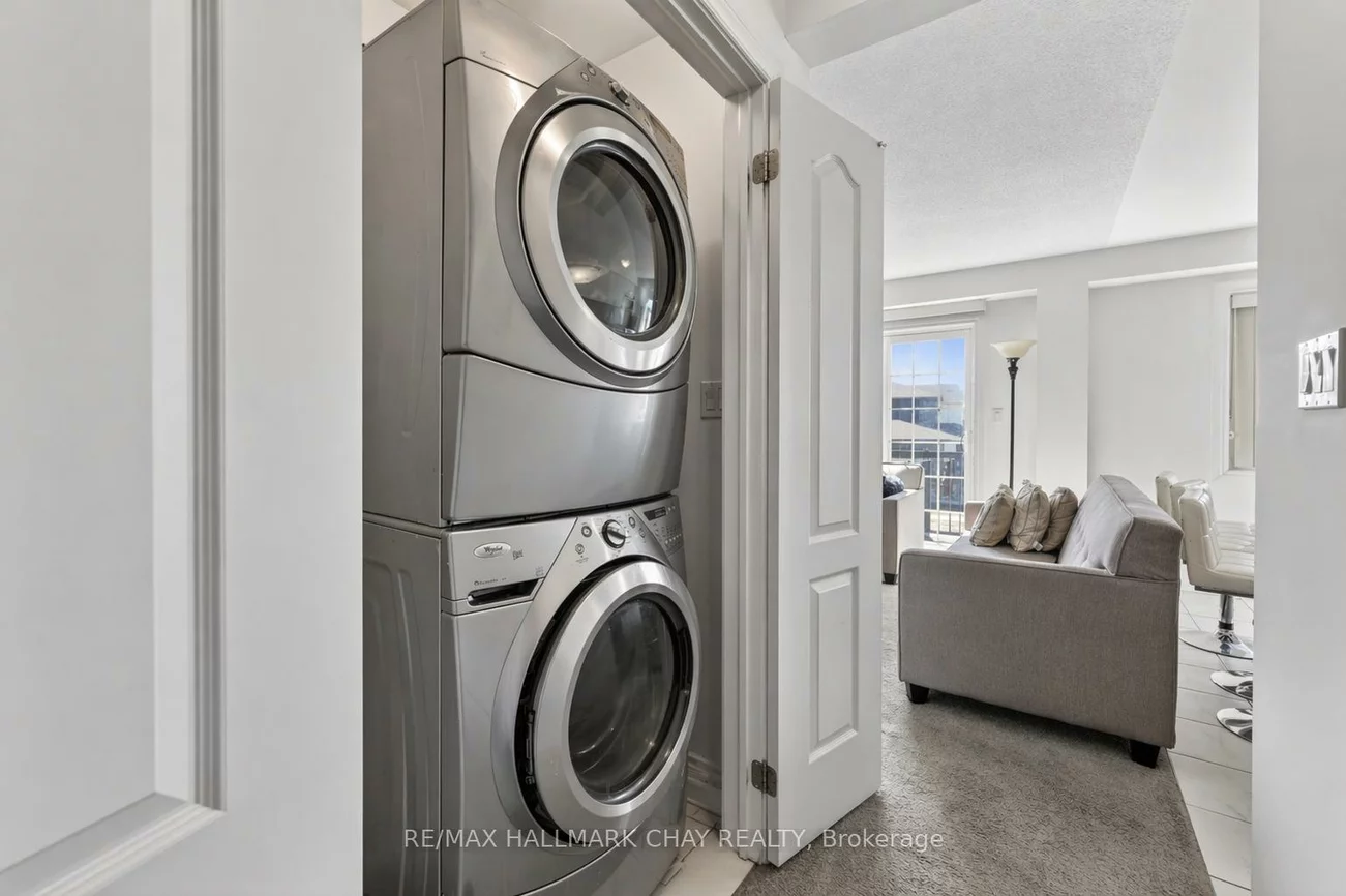 39, Kodiak, Rural Barrie Southwest, Barrie