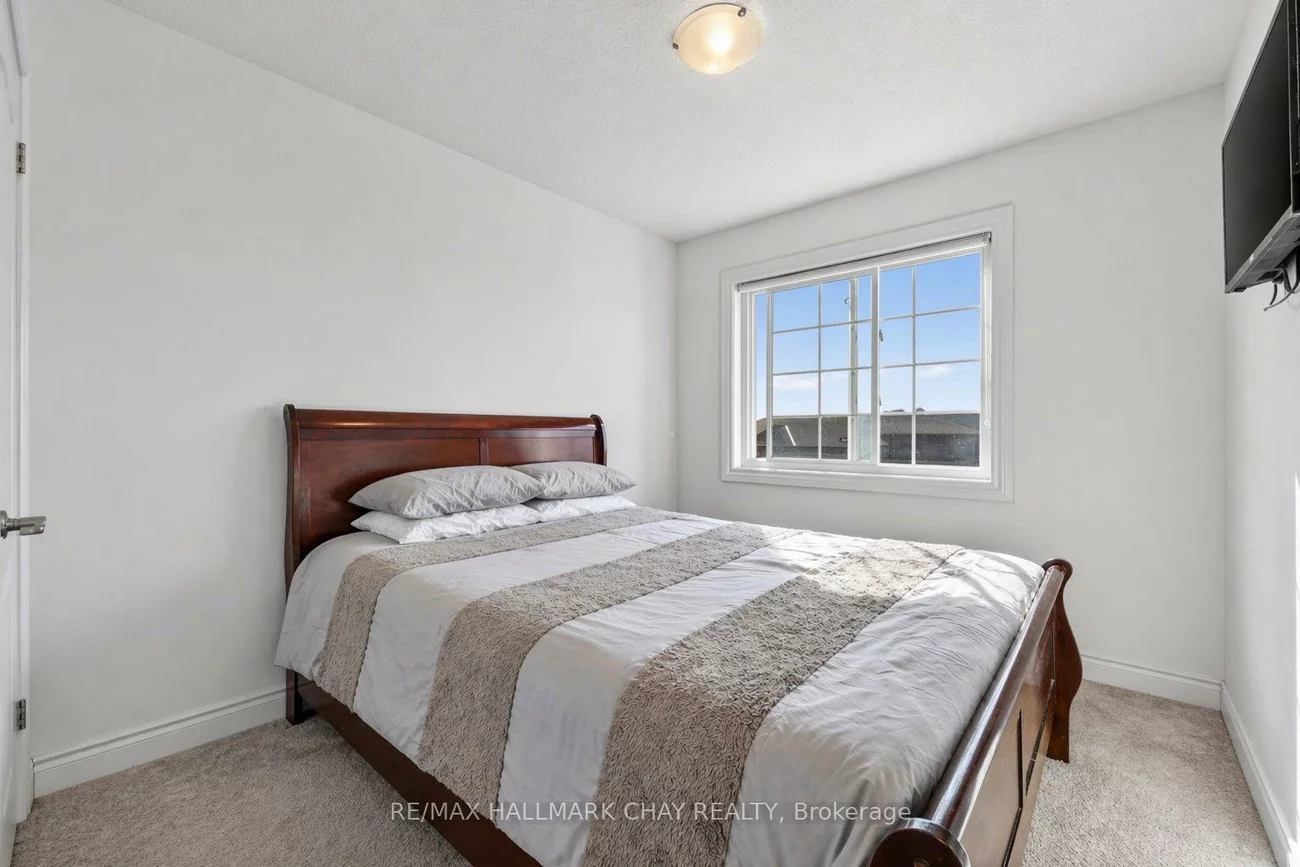 39, Kodiak, Rural Barrie Southwest, Barrie