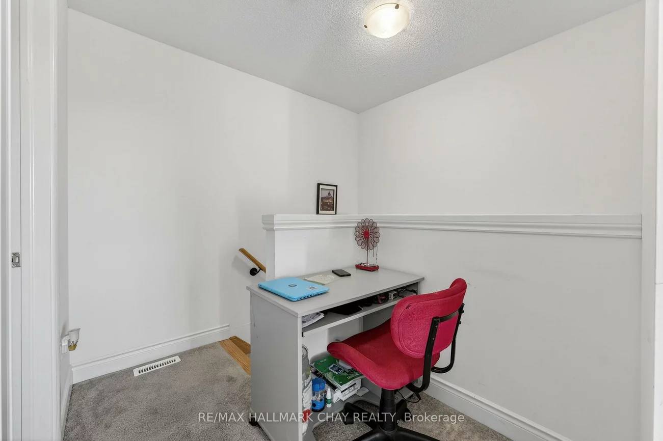 39, Kodiak, Rural Barrie Southwest, Barrie