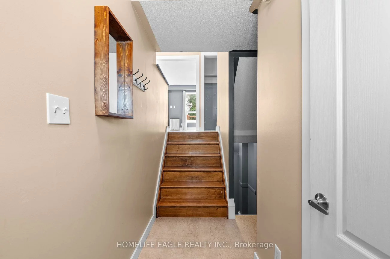 273, Ferndale, Ardagh, Barrie