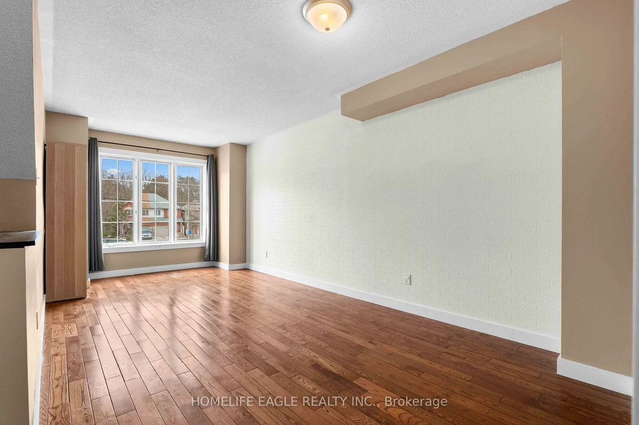 273, Ferndale, Ardagh, Barrie