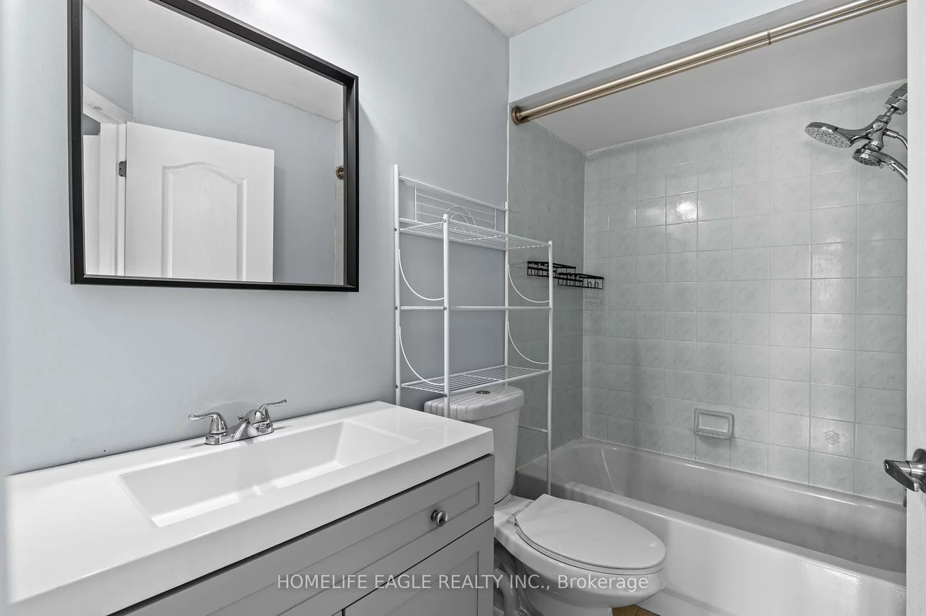 273, Ferndale, Ardagh, Barrie