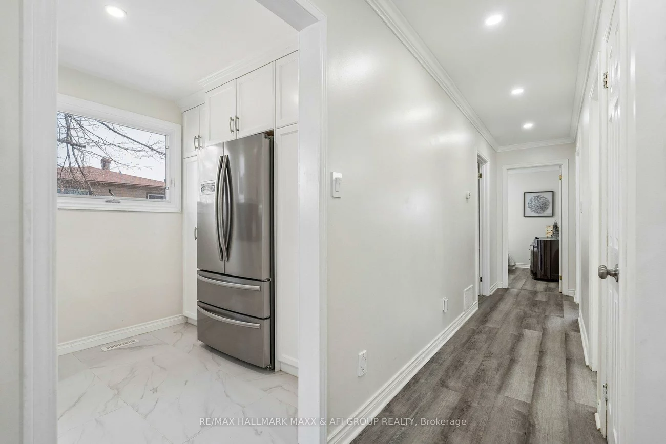 11, Charlotte, Letitia Heights, Barrie