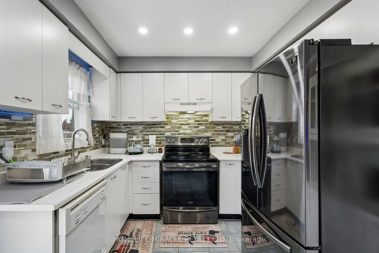 77, Livingstone, Sunnidale, Barrie