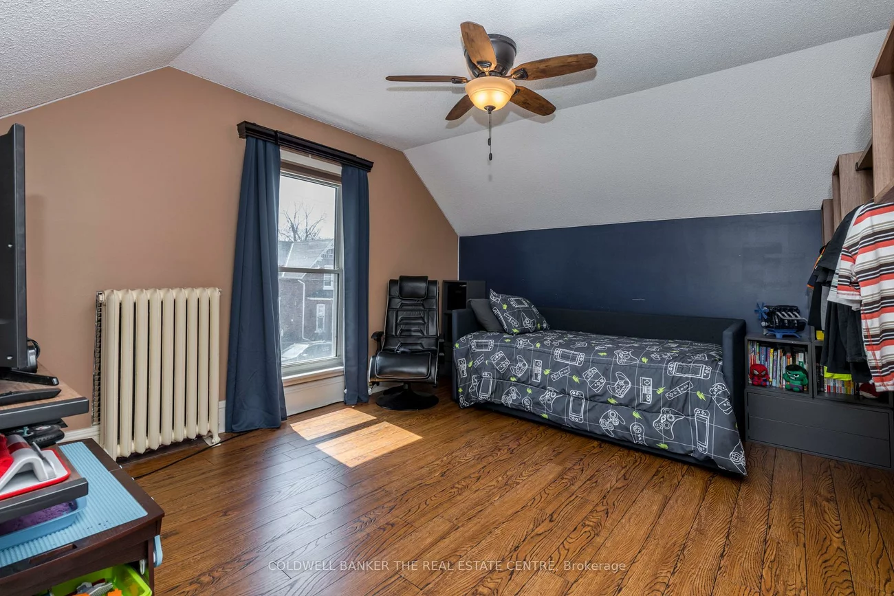 46, Park, Queen's Park, Barrie
