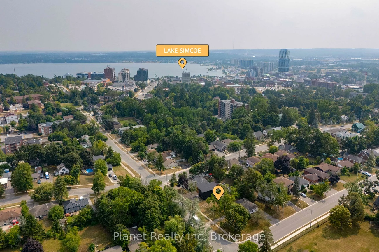 170, Berczy, Wellington, Barrie