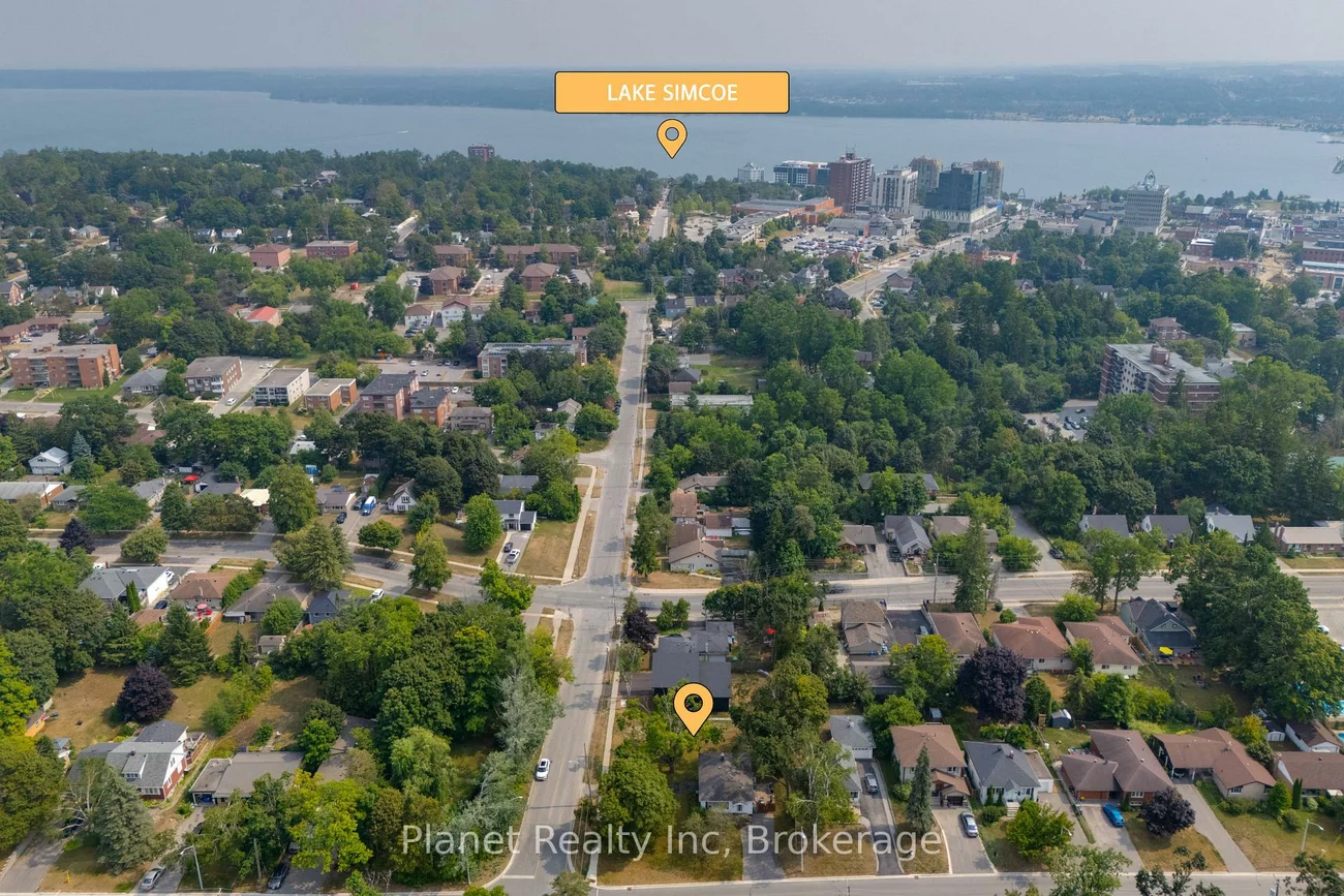 170, Berczy, Wellington, Barrie