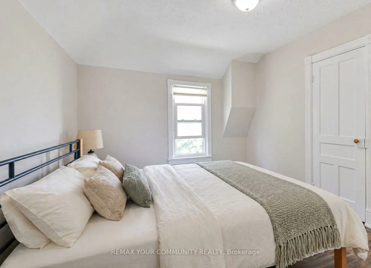 30, Tiffin, Allandale Centre, Barrie