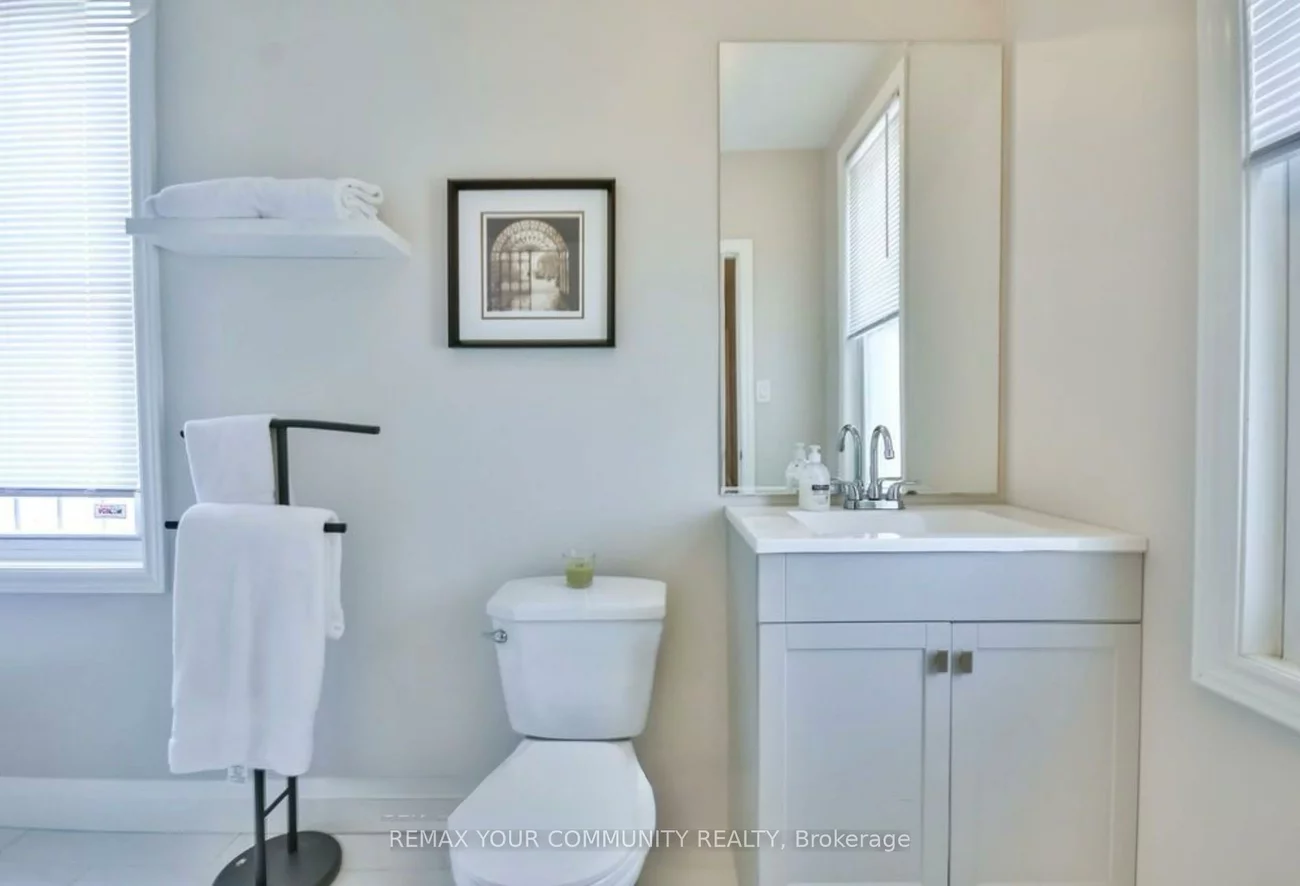 30, Tiffin, Allandale Centre, Barrie