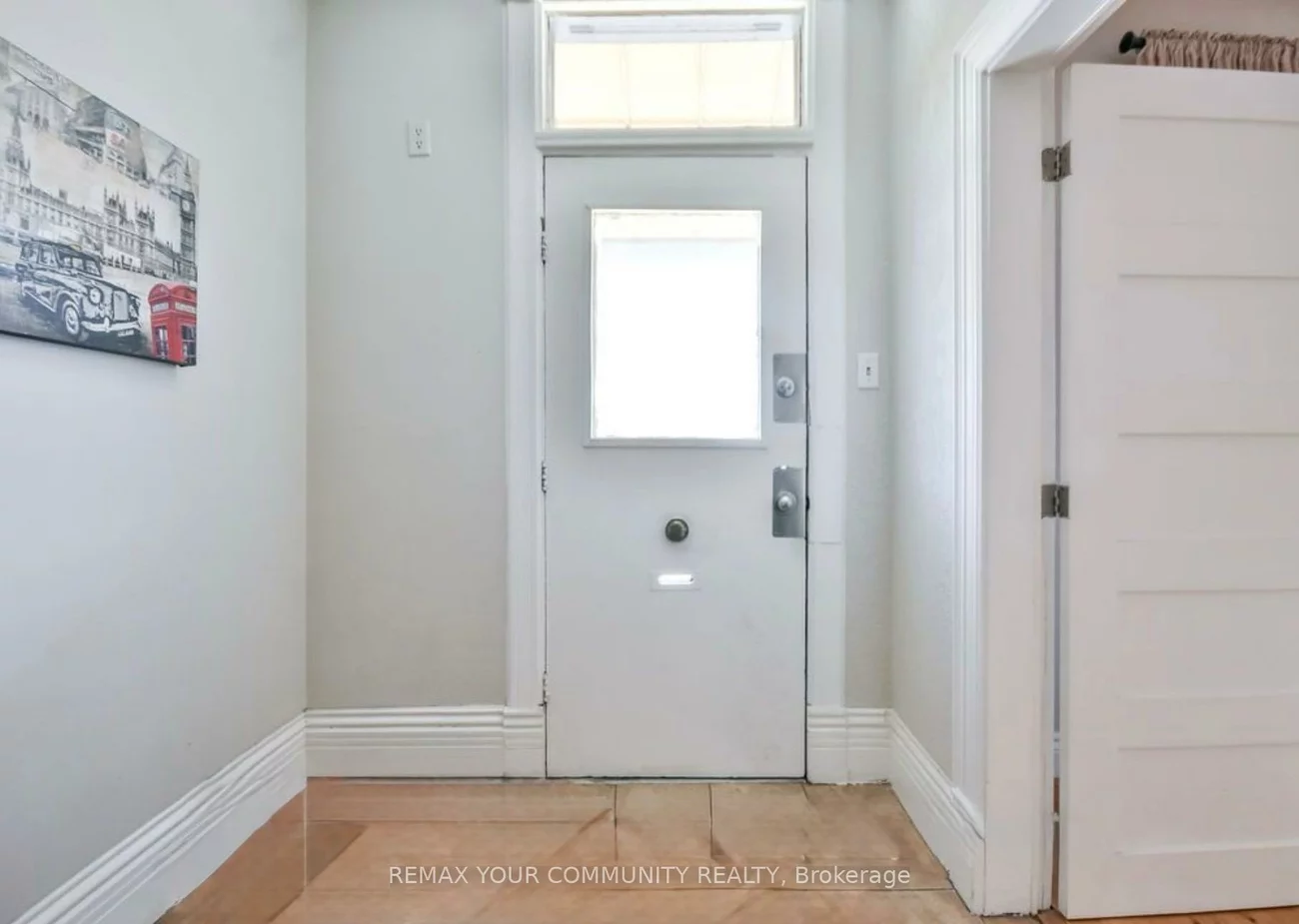 30, Tiffin, Allandale Centre, Barrie