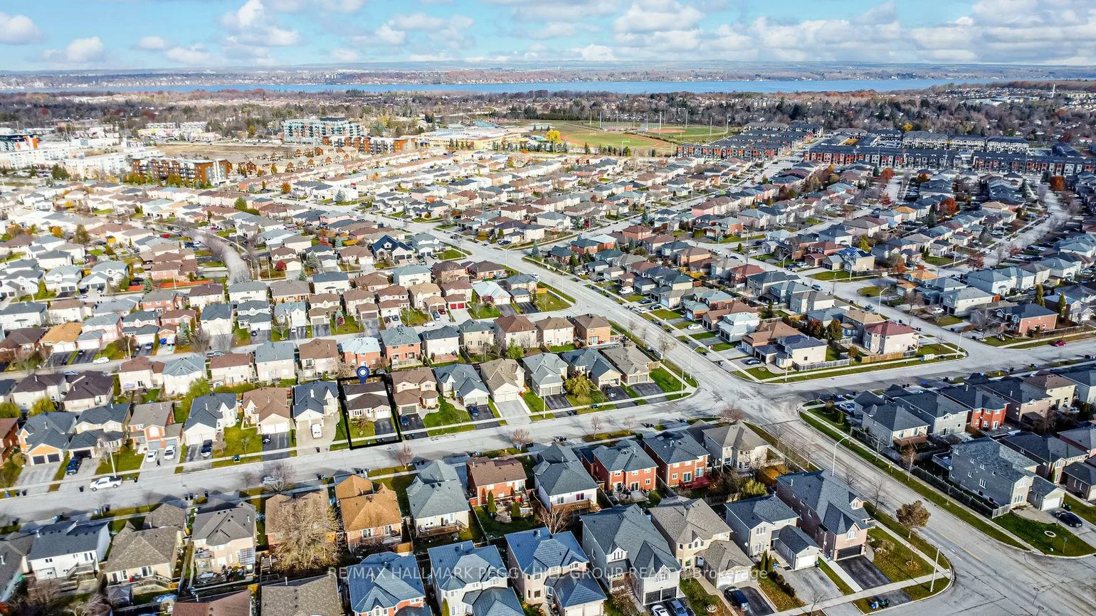 222, Country, Painswick South, Barrie