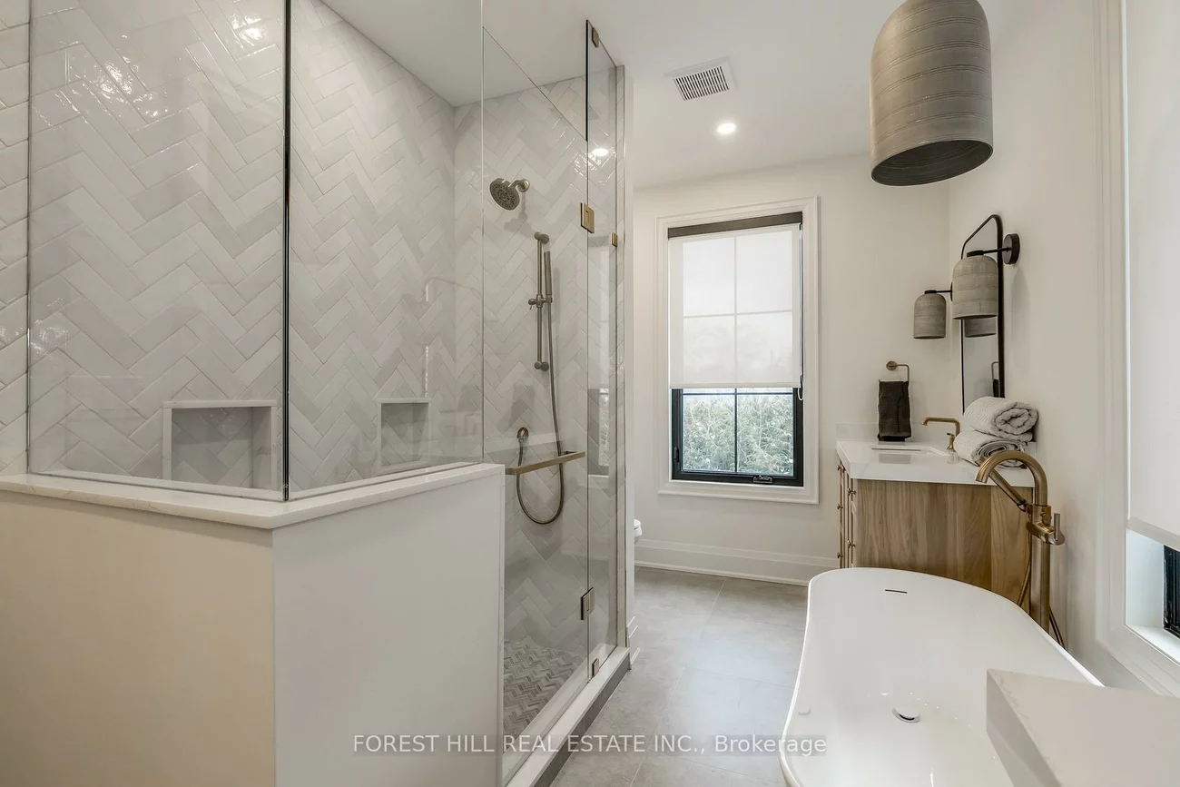 271, Codrington, Codrington, Barrie