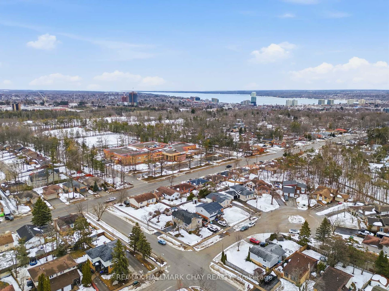 5, Austen, Letitia Heights, Barrie