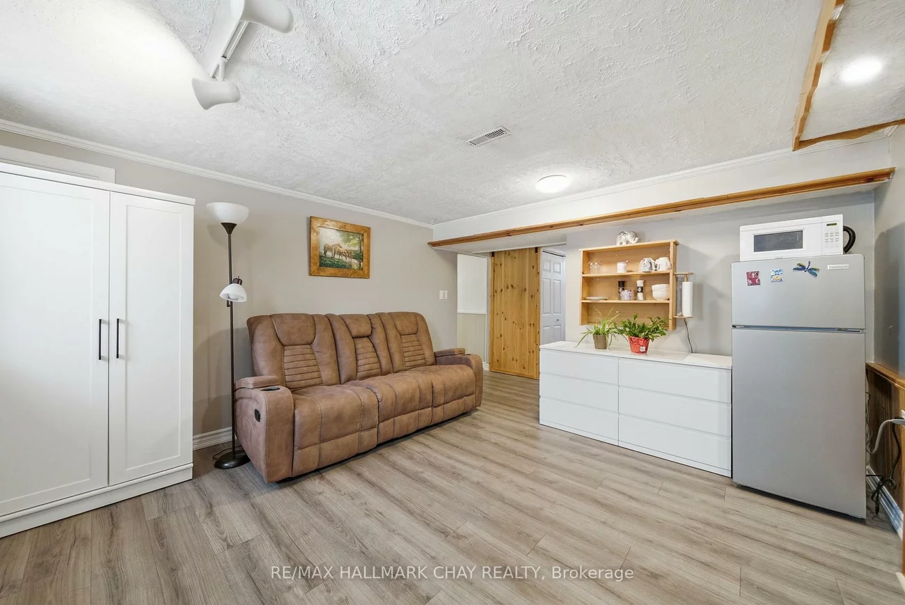 5, Austen, Letitia Heights, Barrie