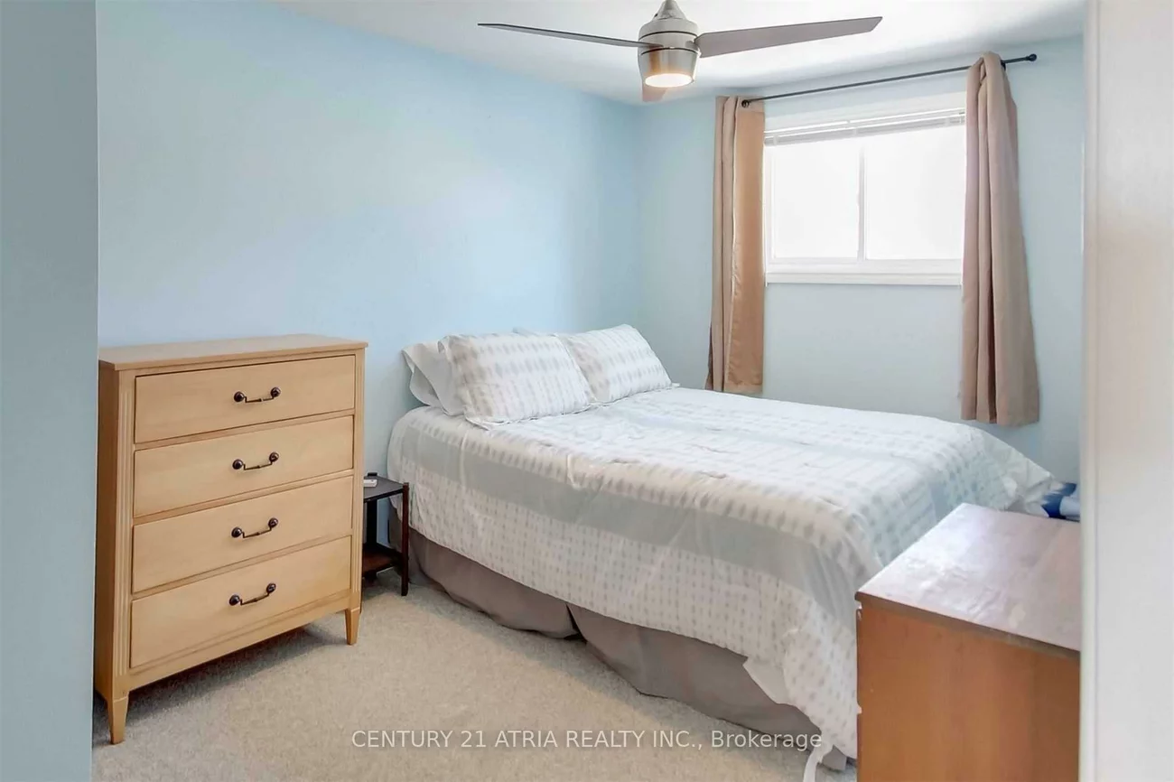 27, Dickens, Letitia Heights, Barrie