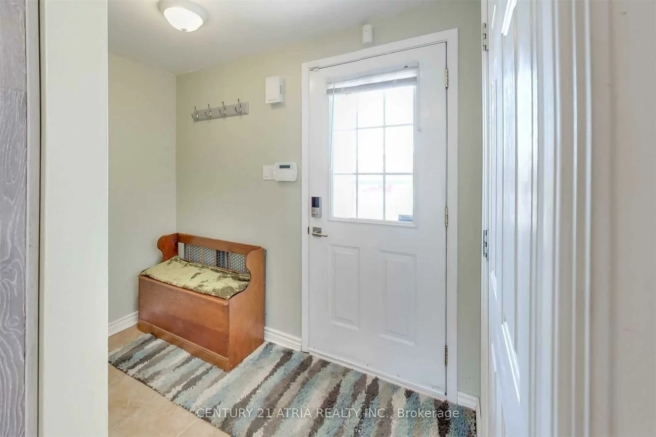 27, Dickens, Letitia Heights, Barrie