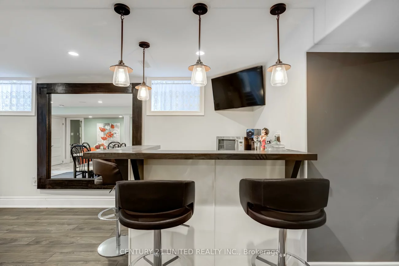 36, Auburn, Ardagh, Barrie