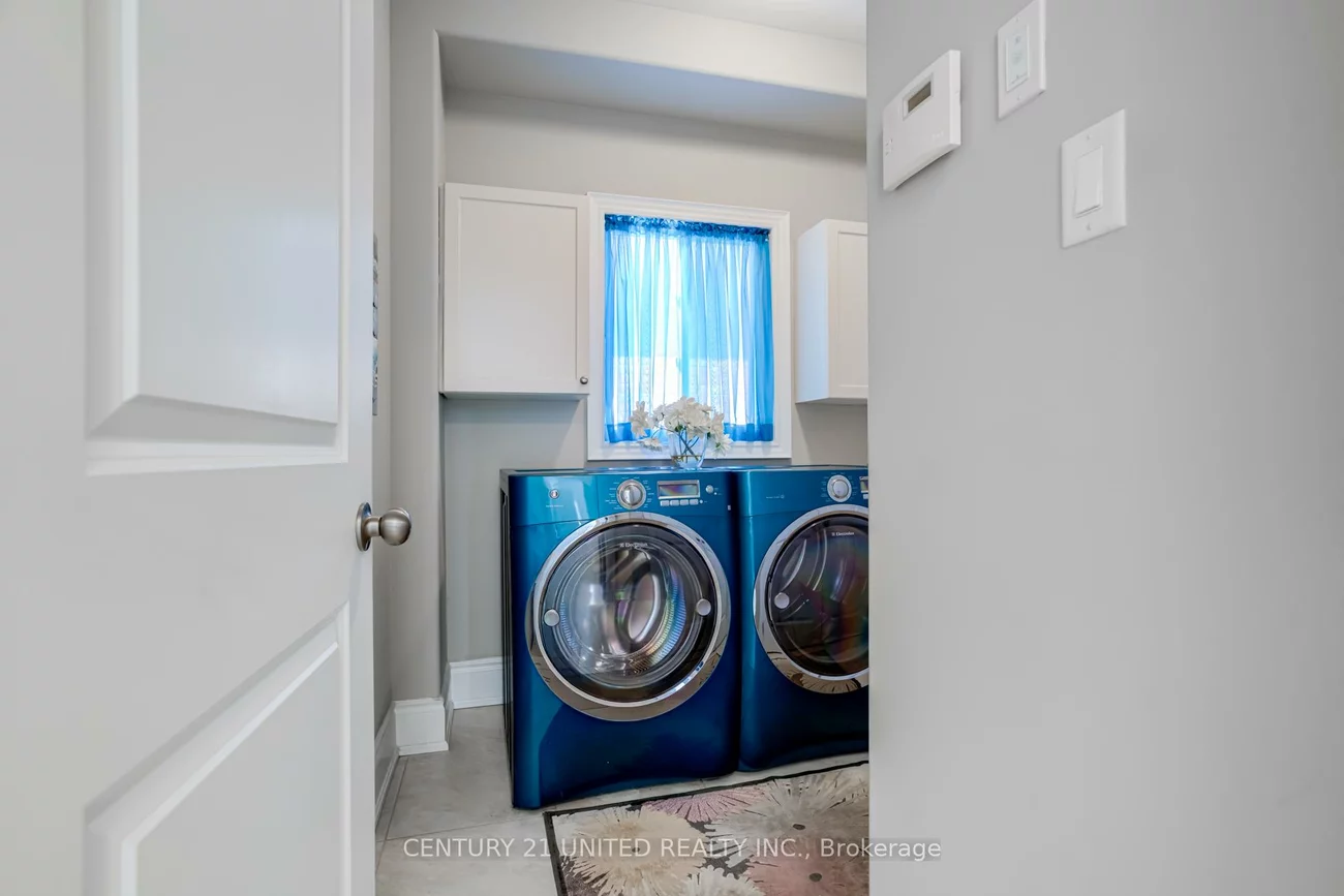 36, Auburn, Ardagh, Barrie