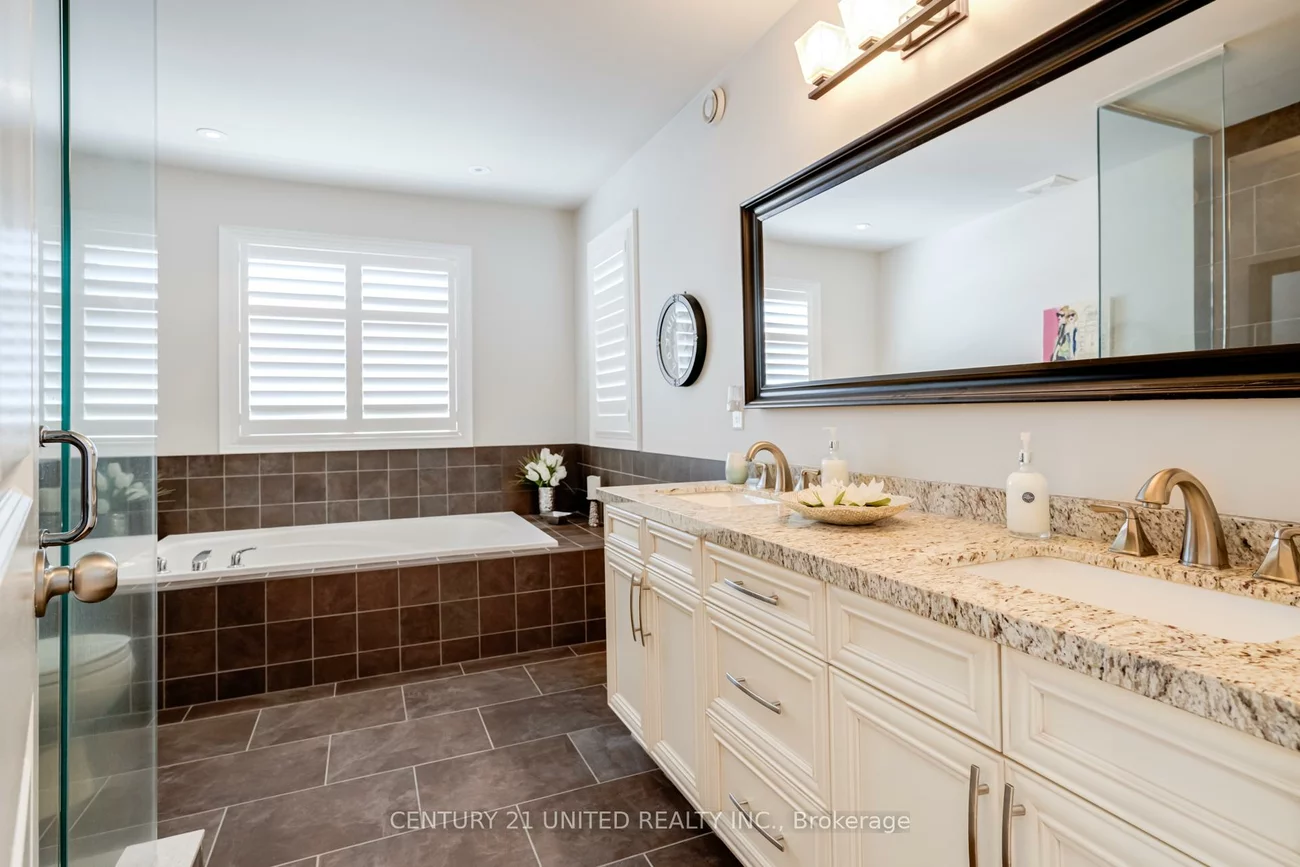 36, Auburn, Ardagh, Barrie