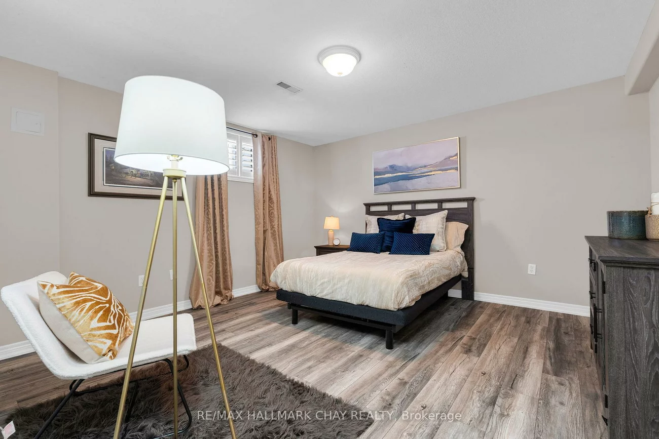 37, Brookfield, Bayshore, Barrie