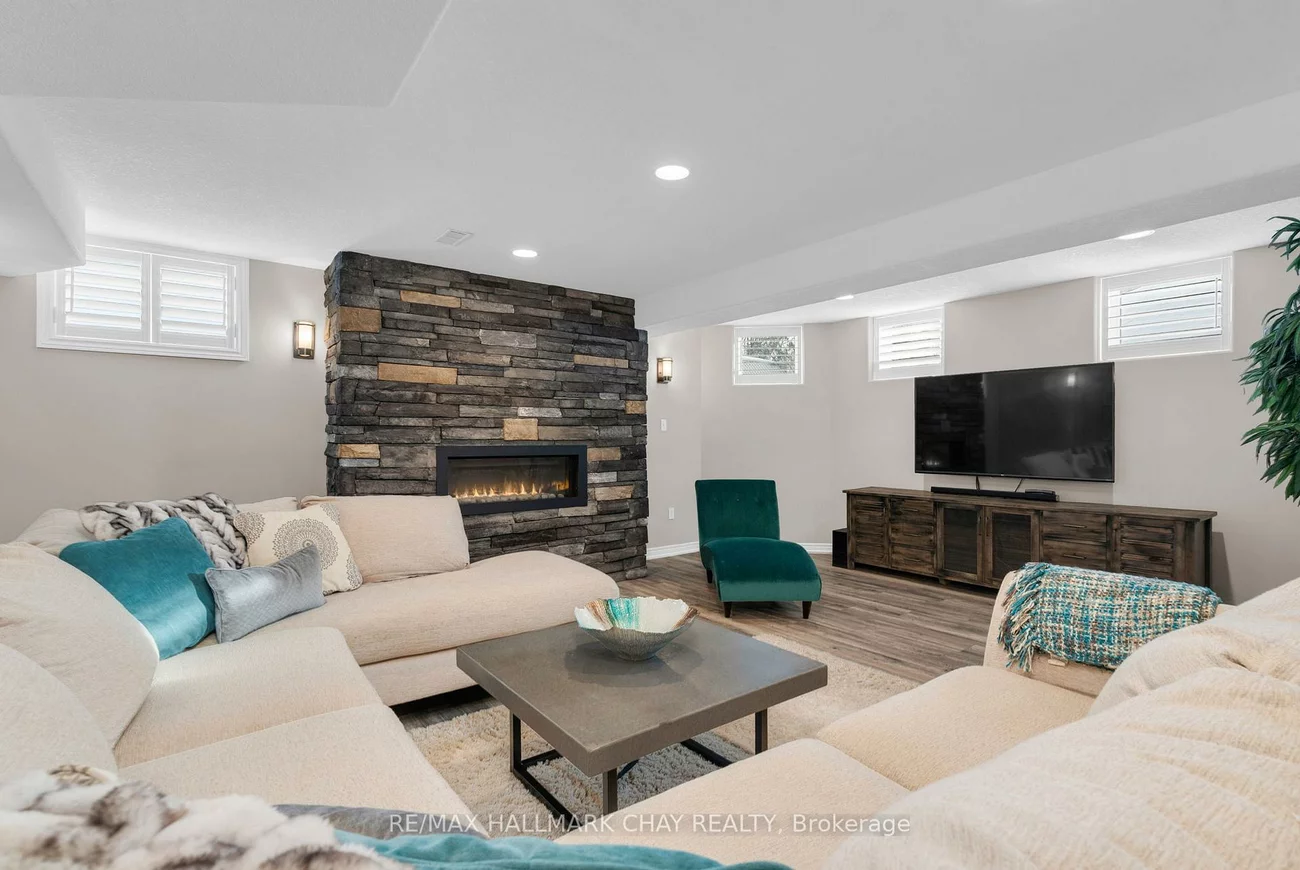 37, Brookfield, Bayshore, Barrie