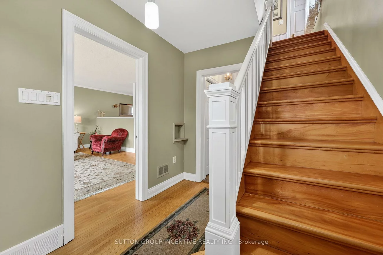 32, Adelaide, Allandale, Barrie