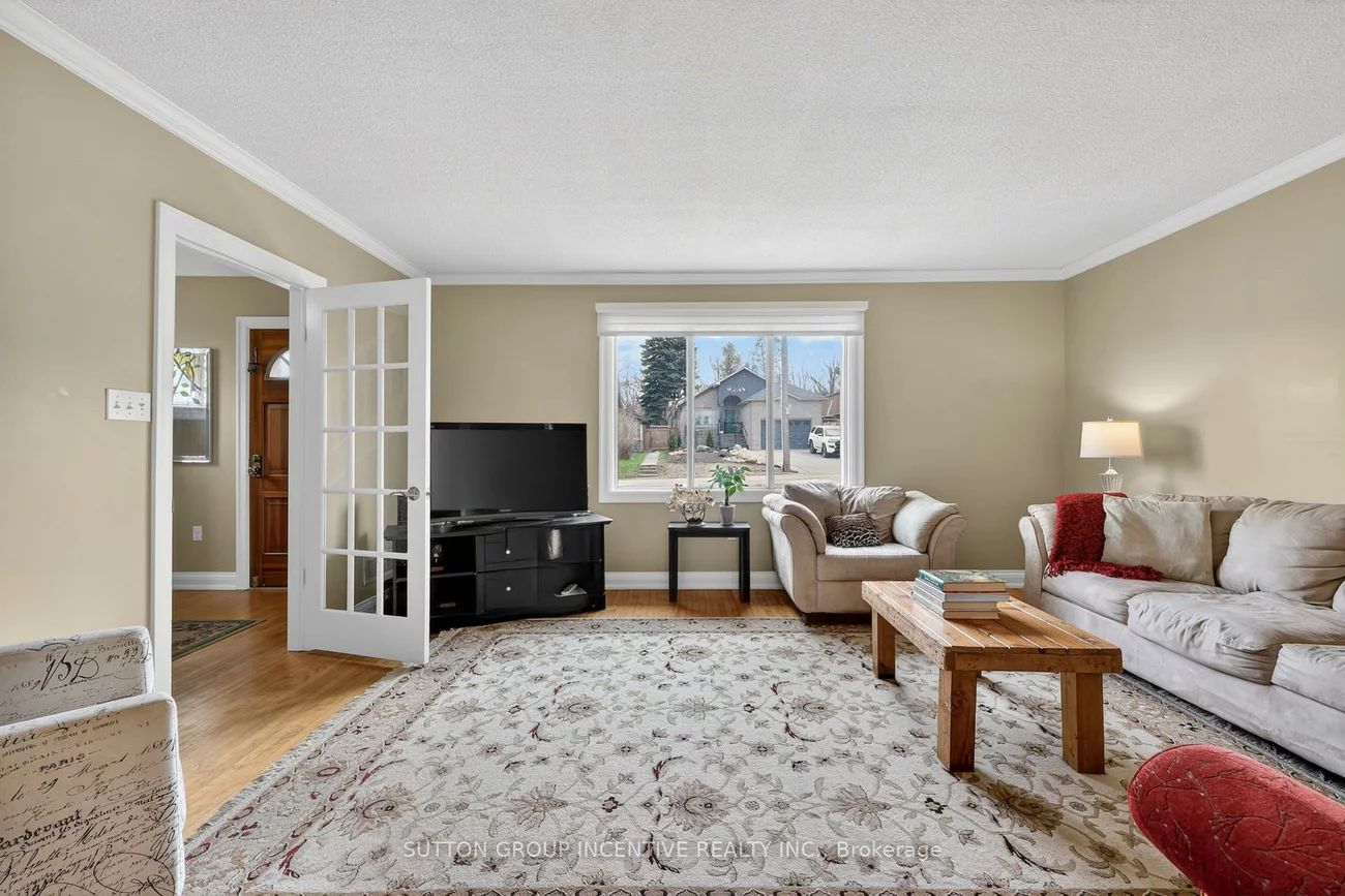 32, Adelaide, Allandale, Barrie