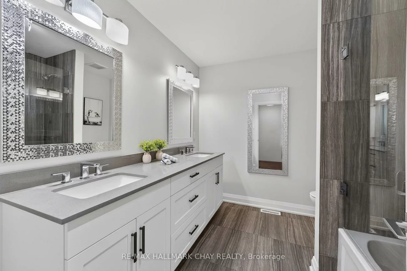 84, Clapperton, Codrington, Barrie