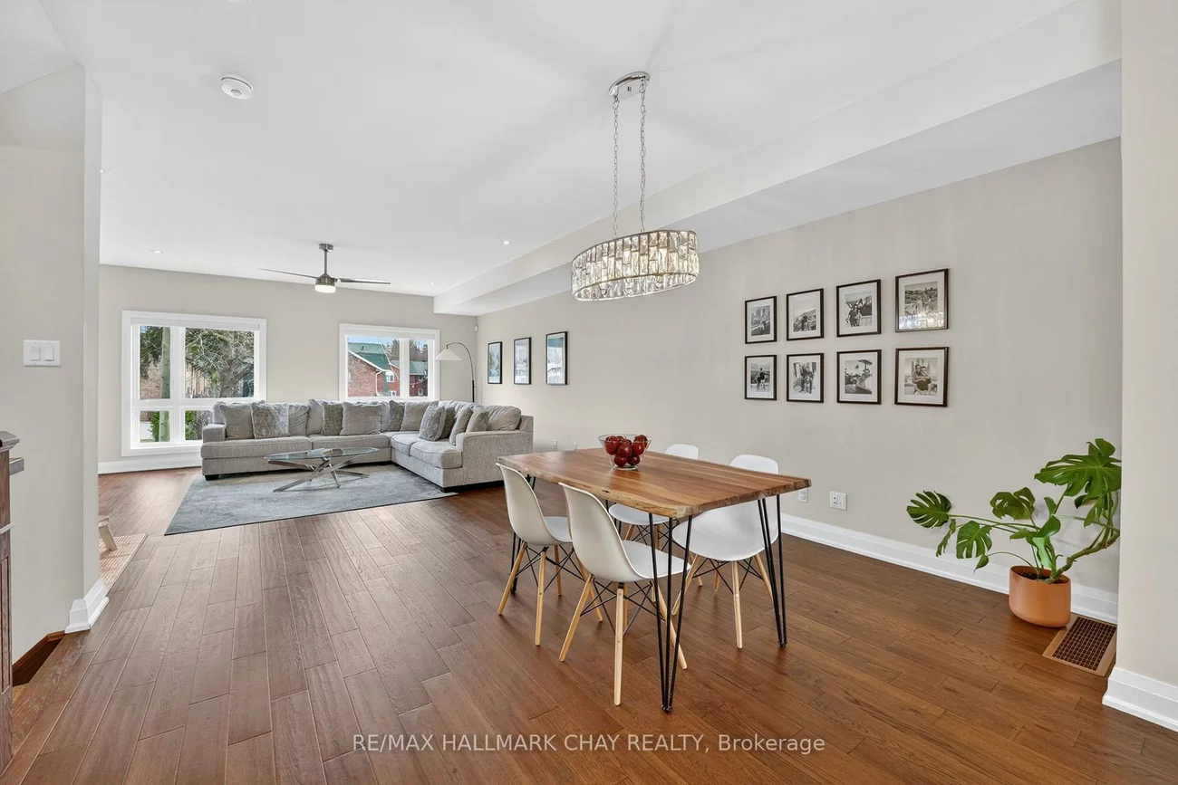 84, Clapperton, Codrington, Barrie