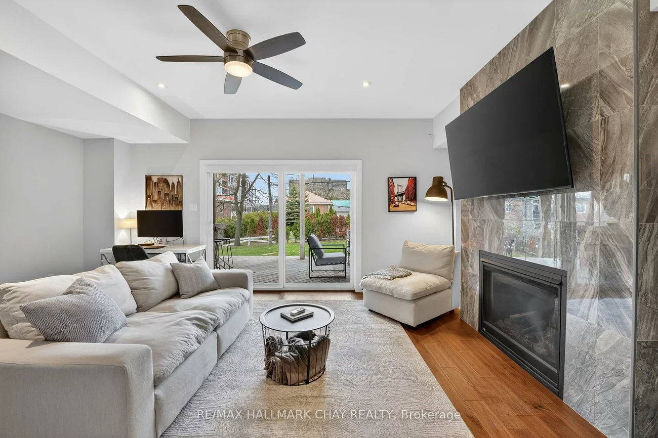 84, Clapperton, Codrington, Barrie