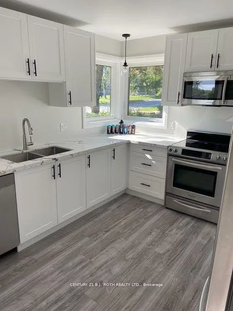 108, Nelson, Codrington, Barrie