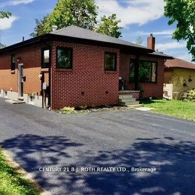 108, Nelson, Codrington, Barrie