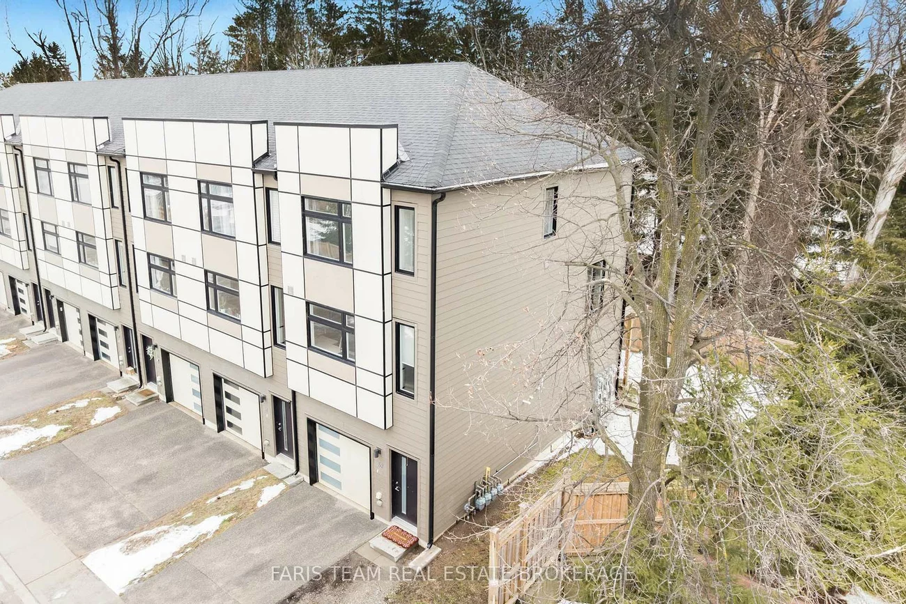 540, Essa, Holly, Barrie