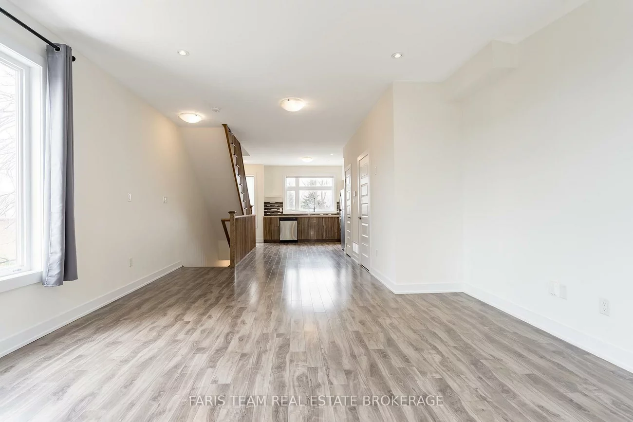 540, Essa, Holly, Barrie