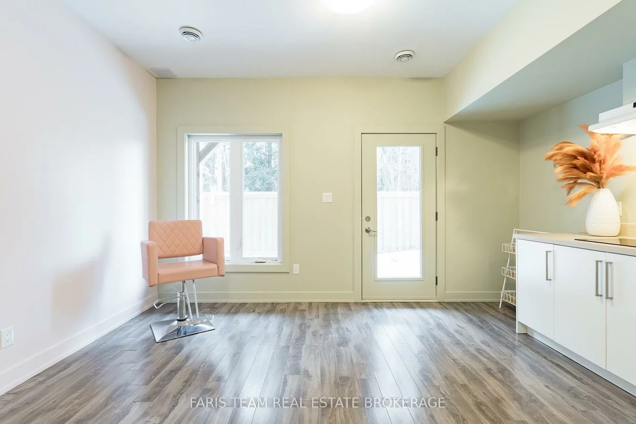 540, Essa, Holly, Barrie