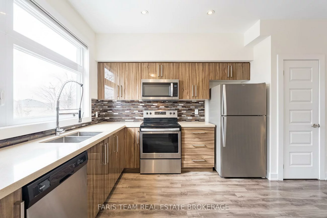 540, Essa, Holly, Barrie