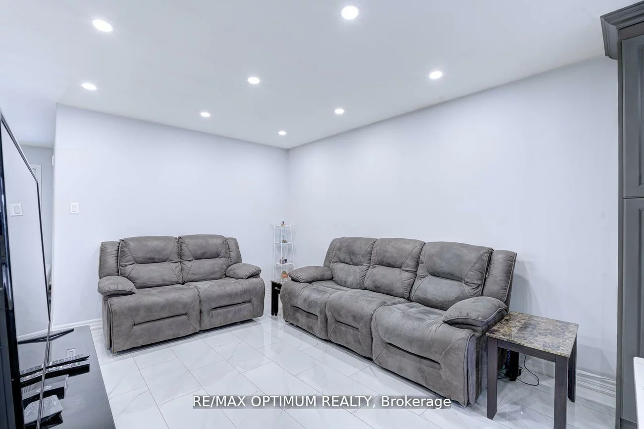 177, Hanmer, East Bayfield, Barrie