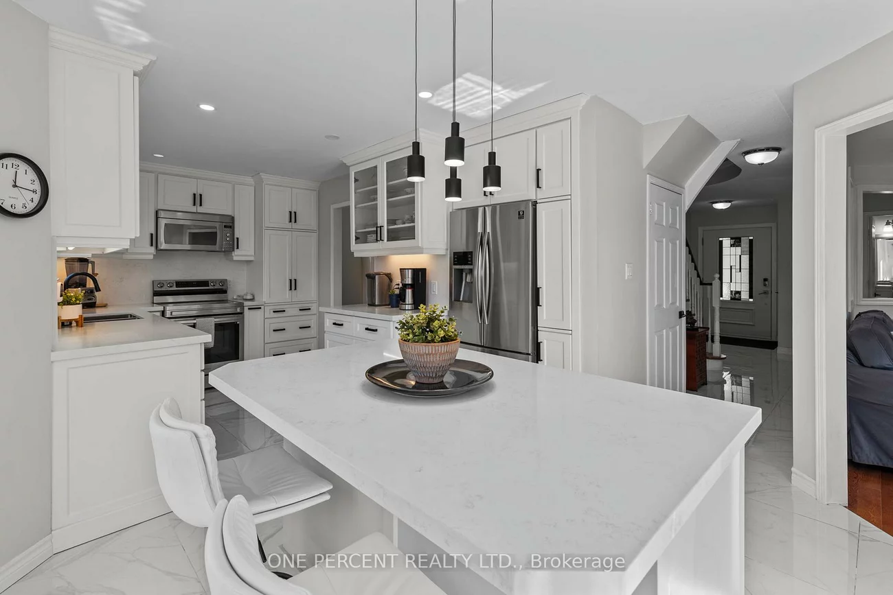 1, Dixon, Painswick North, Barrie