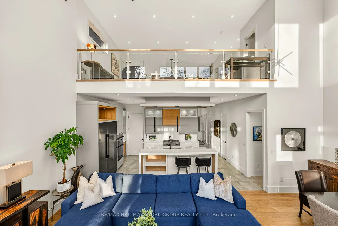 404, Cox Mill, South Shore, Barrie