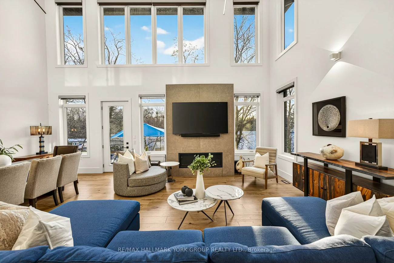 404, Cox Mill, South Shore, Barrie