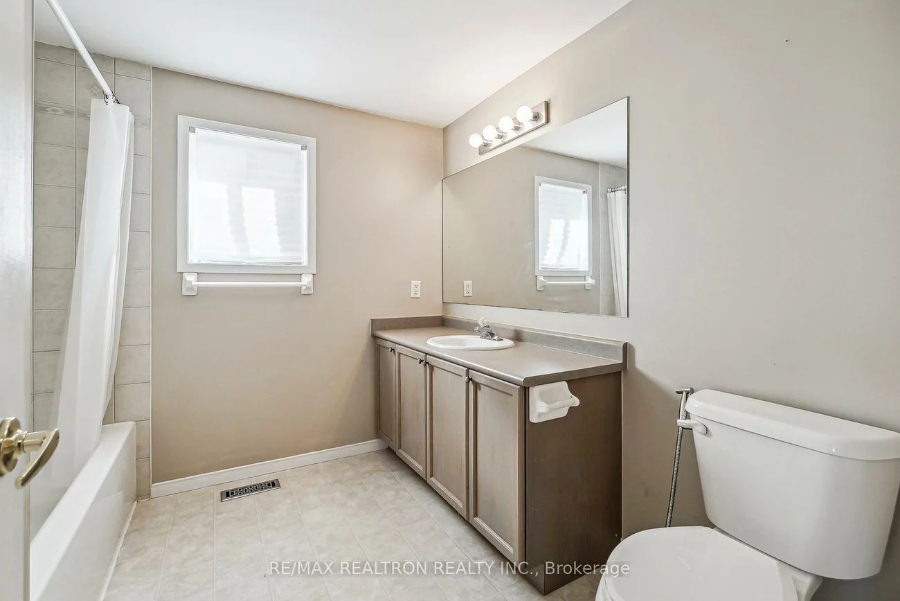 50, Holly Meadow, Holly, Barrie