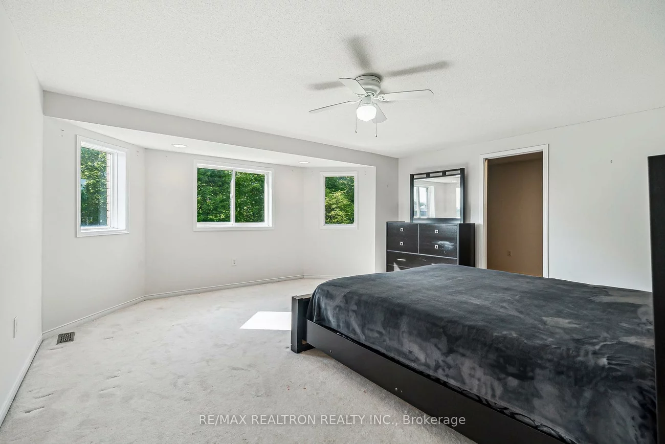 50, Holly Meadow, Holly, Barrie