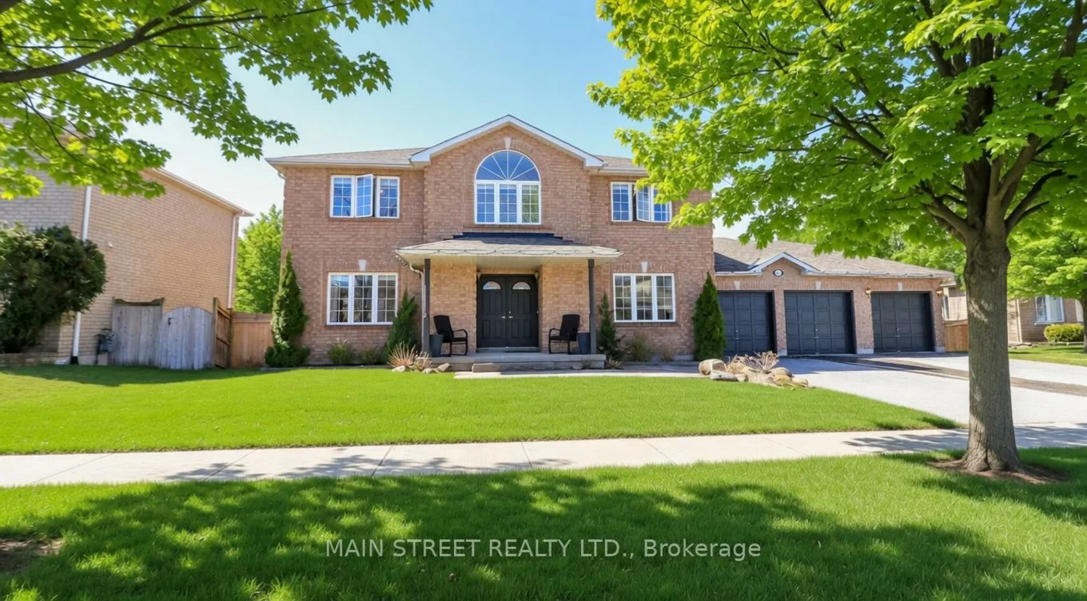 89, Silver Maple, Holly, Barrie